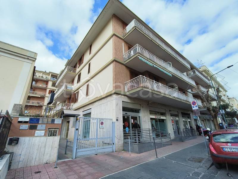 appartamento in vendita a Torre del Greco in zona Centro Città