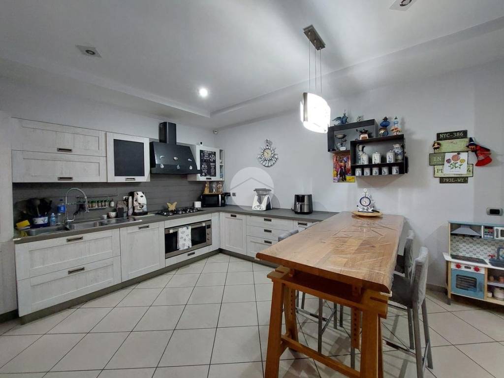 casa indipendente in vendita a Torre del Greco