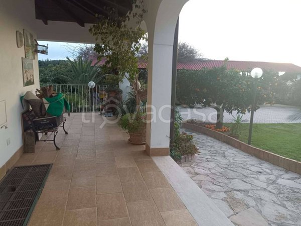 casa indipendente in vendita a Torre del Greco in zona I Camaldoli