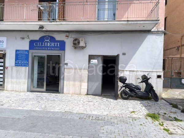 negozio in vendita a Torre del Greco