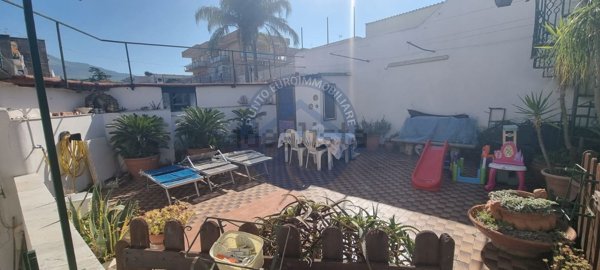 appartamento in vendita a Torre del Greco in zona Centro Città