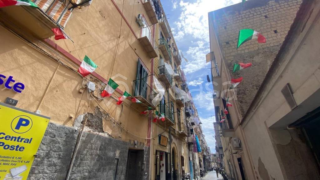 appartamento in vendita a Torre del Greco in zona Centro Città