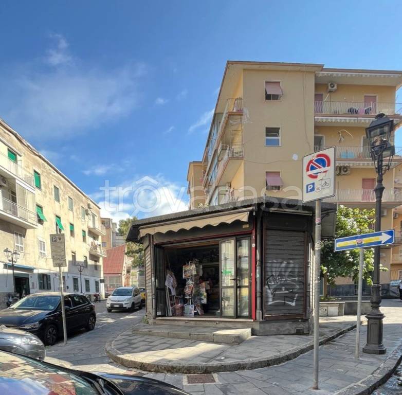 negozio in vendita a Torre del Greco