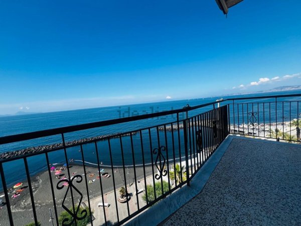 appartamento in vendita a Torre del Greco