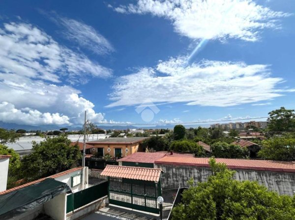appartamento in vendita a Torre del Greco in zona Centro Città