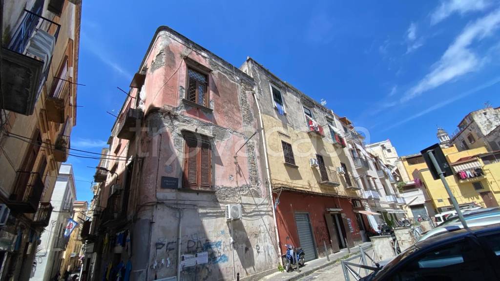 appartamento in vendita a Torre del Greco in zona Centro Città