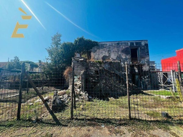casa indipendente in vendita a Torre del Greco