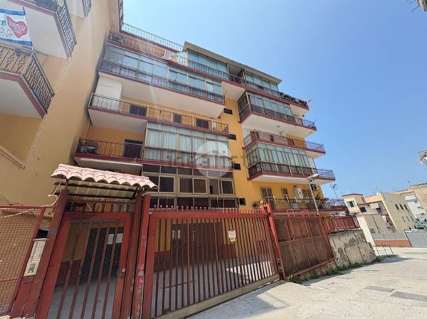 appartamento in vendita a Torre del Greco in zona Centro Città