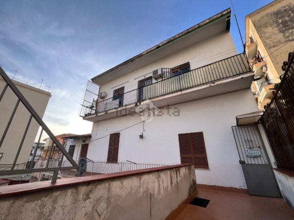 appartamento a Torre del Greco in zona Scappi / Lava Nuova / Montedoro
