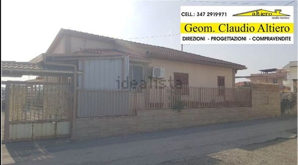 appartamento in vendita a Torre del Greco in zona Centro Città