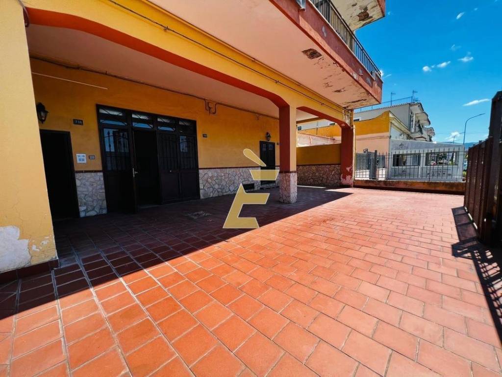 casa indipendente in vendita a Torre del Greco