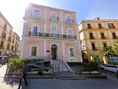 casa semindipendente in vendita a Torre del Greco in zona Centro Città