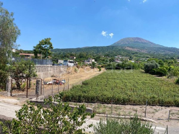 terreno agricolo a Torre del Greco in zona Scappi / Lava Nuova / Montedoro