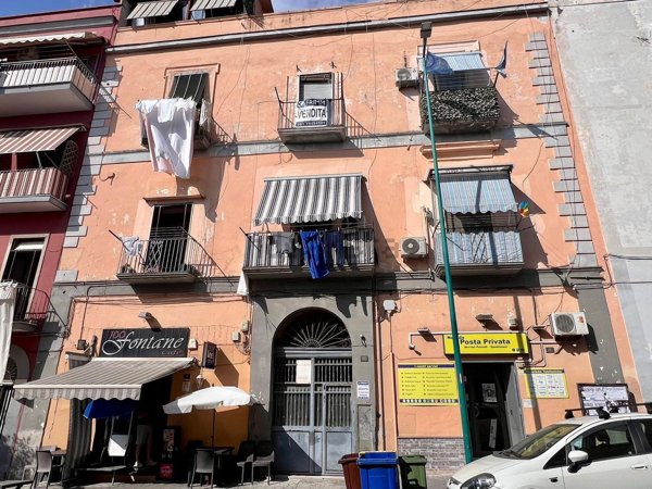 appartamento in vendita a Torre del Greco in zona Centro Città