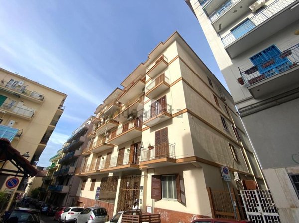 appartamento in vendita a Torre del Greco in zona Centro Città