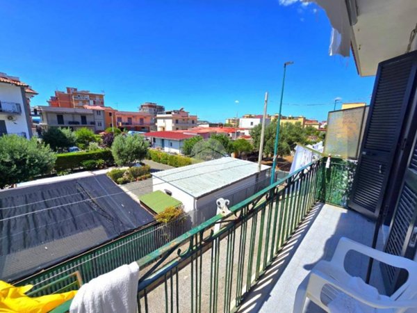 appartamento in vendita a Torre del Greco in zona Santa Maria la Bruna