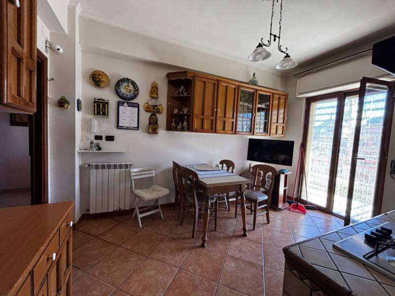 appartamento in vendita a Torre del Greco in zona Vesuviana