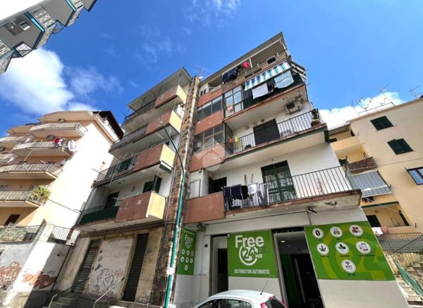 appartamento in vendita a Torre del Greco in zona Centro Città