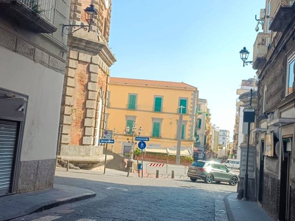 negozio in vendita a Torre del Greco