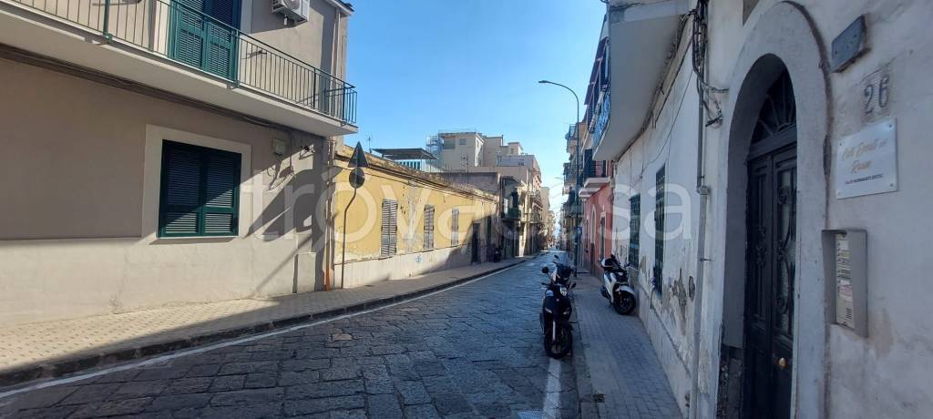 appartamento a Torre del Greco in zona Scappi / Lava Nuova / Montedoro
