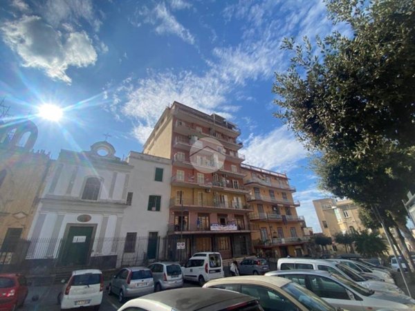 appartamento in vendita a Torre del Greco in zona Centro Città