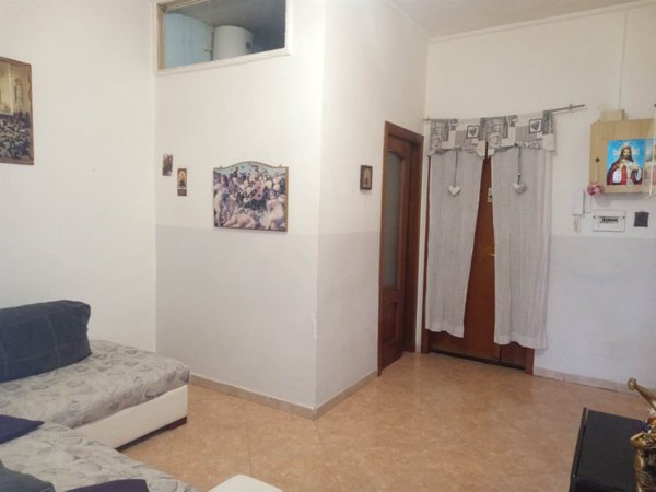 appartamento in vendita a Torre del Greco in zona Litoranea