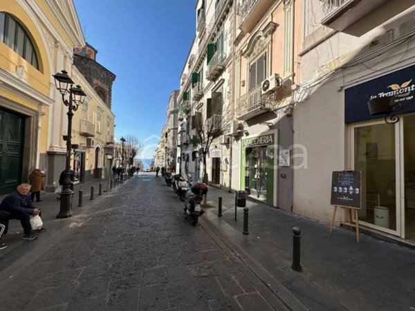 appartamento in vendita a Torre del Greco in zona Centro Città