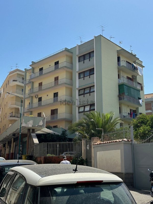 appartamento in vendita a Torre del Greco in zona Centro Città