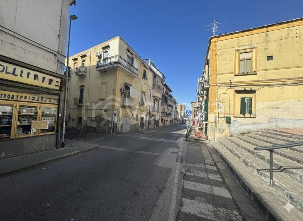 negozio in vendita a Torre del Greco