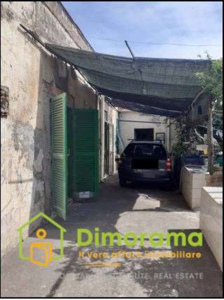 appartamento in vendita a Torre del Greco in zona Santa Maria la Bruna