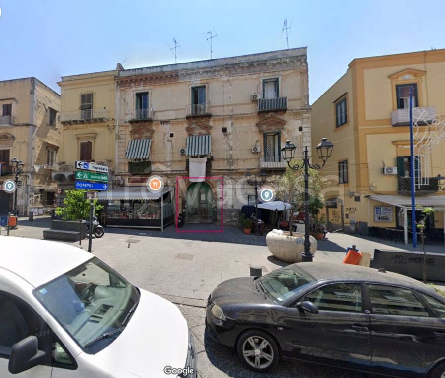 appartamento in vendita a Torre del Greco in zona Centro Città