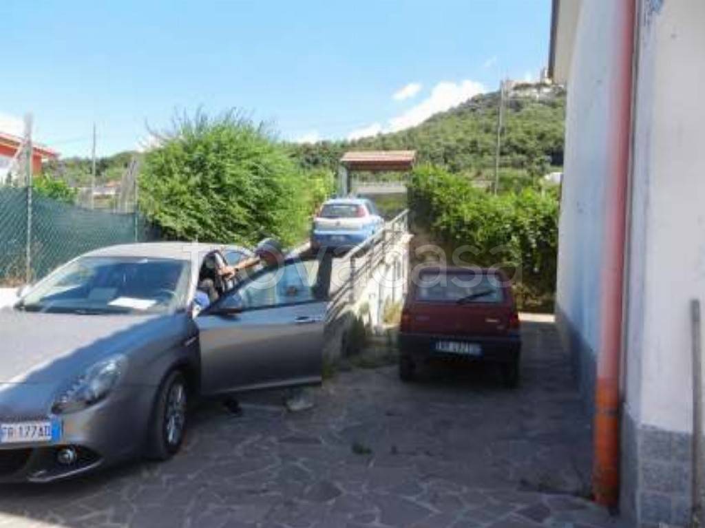 appartamento in vendita a Torre del Greco in zona I Camaldoli