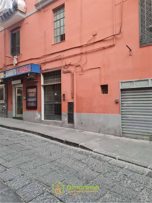 appartamento in vendita a Torre del Greco in zona Centro Città