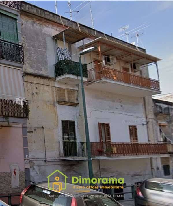 appartamento in vendita a Torre del Greco in zona Centro Città