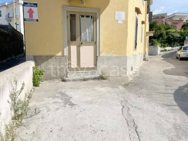 appartamento in vendita a Torre del Greco in zona Centro Città