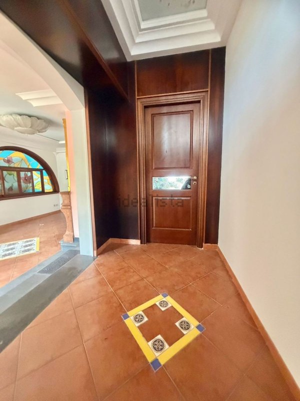 appartamento a Torre del Greco in zona Scappi / Lava Nuova / Montedoro