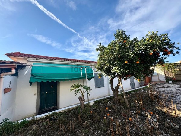 appartamento in vendita a Torre del Greco in zona Centro Città