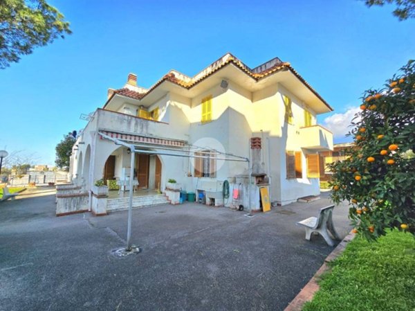 appartamento in vendita a Torre del Greco in zona Leopardi