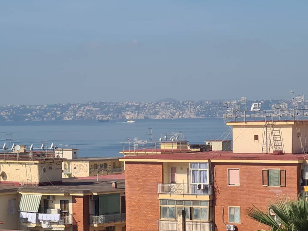 appartamento in vendita a Torre del Greco in zona Centro Città