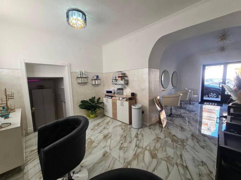 negozio in vendita a Torre del Greco