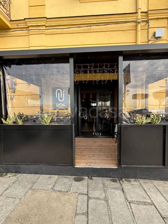 negozio in vendita a Torre del Greco in zona Centro Città