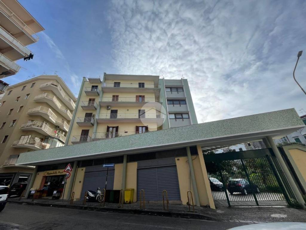 appartamento in vendita a Torre del Greco in zona Centro Città