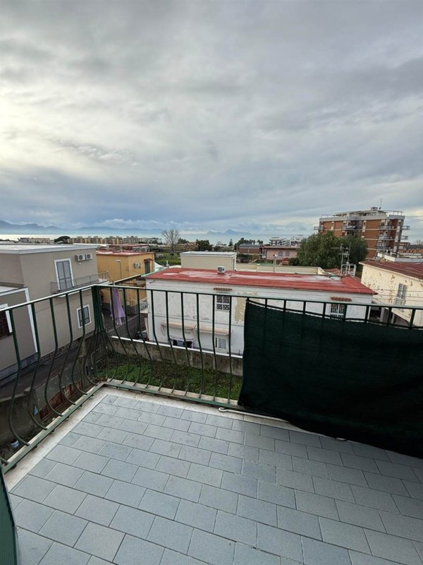 appartamento a Torre del Greco in zona Scappi / Lava Nuova / Montedoro