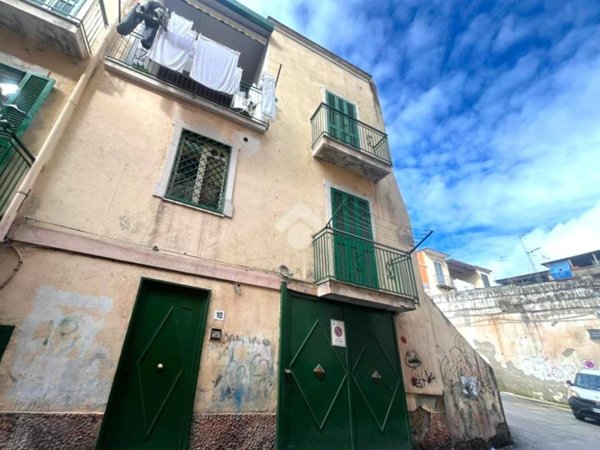appartamento in vendita a Torre del Greco in zona Centro Città
