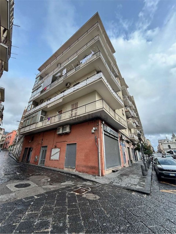 bivano in vendita a Torre del Greco in zona Centro Città