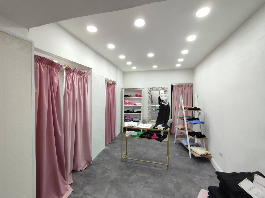 negozio in vendita a Torre del Greco