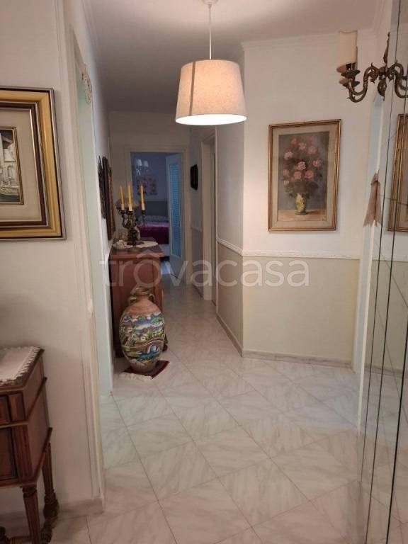 appartamento in vendita a Torre del Greco in zona Centro Città