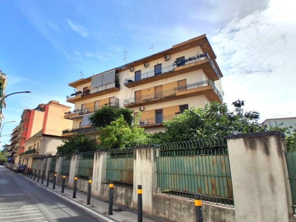 appartamento in vendita a Torre del Greco in zona Centro Città