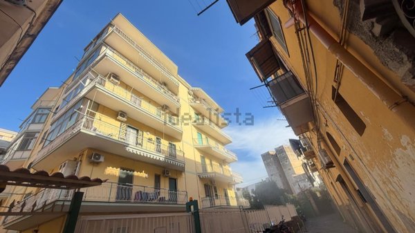 appartamento in vendita a Torre del Greco in zona Centro Città