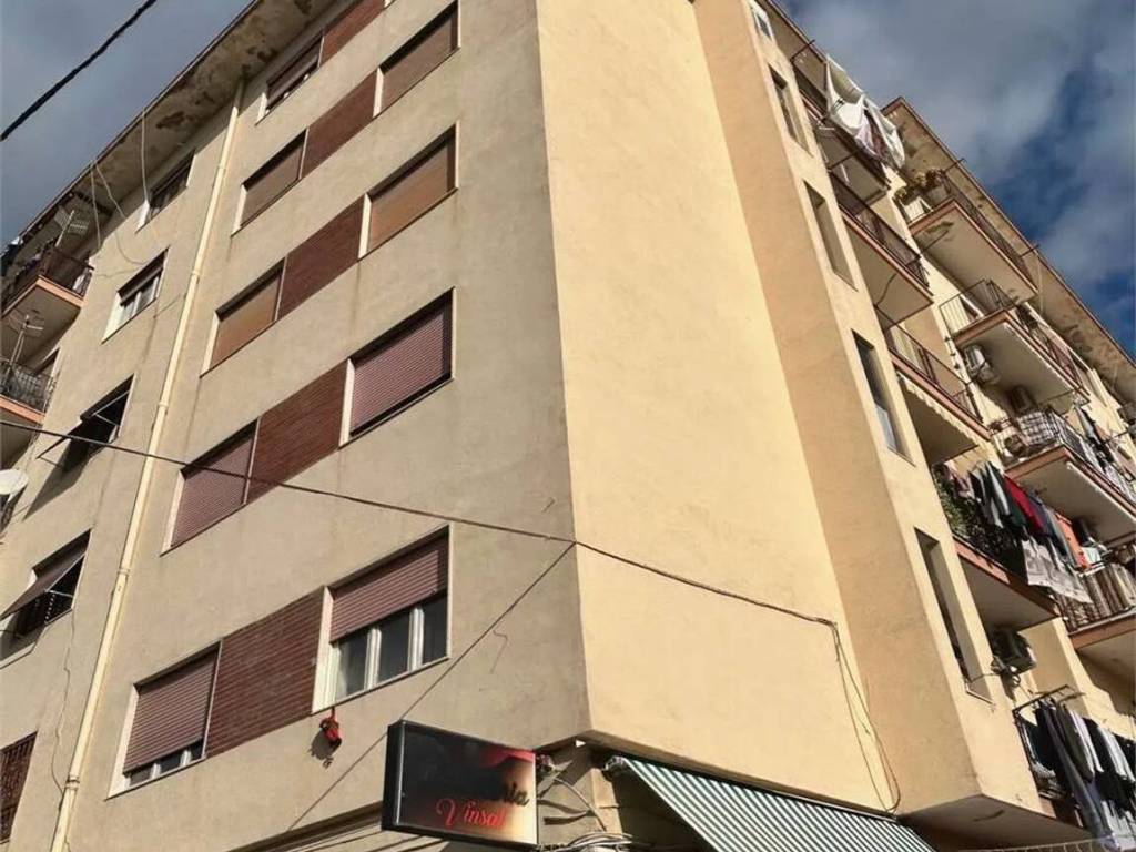 appartamento in vendita a Torre del Greco in zona Centro Città